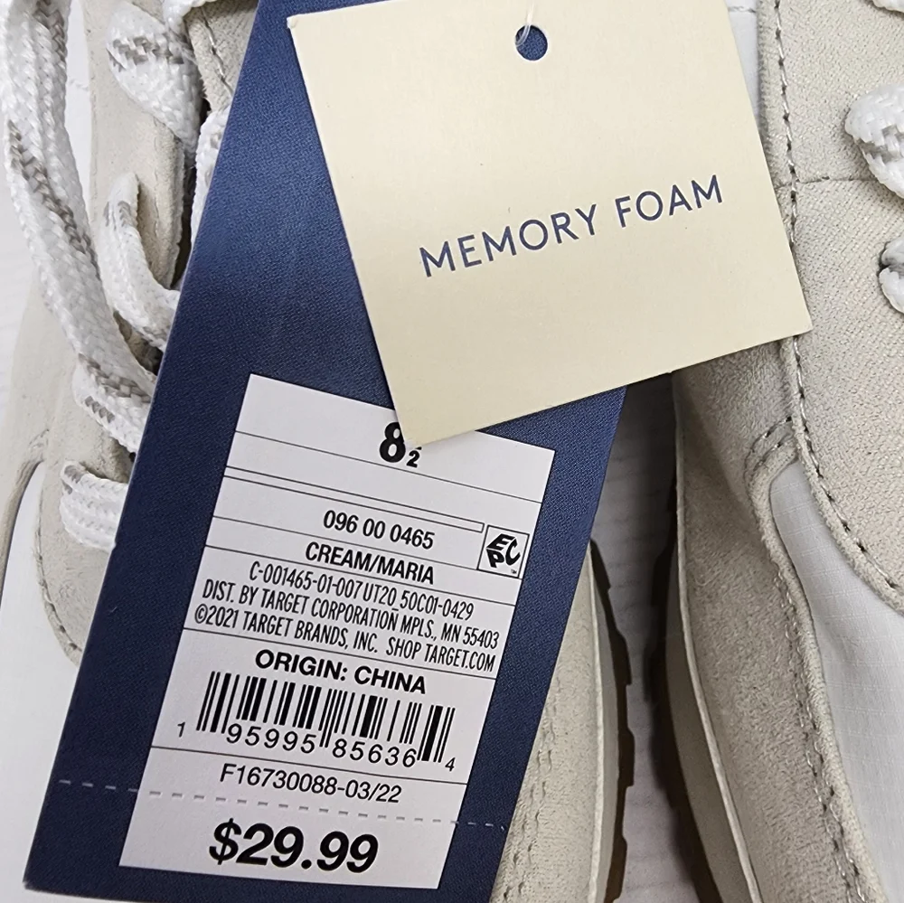 New Universal Thread Cream Sneakers Retro Style Memory Foam Womens Size‎ 8.5